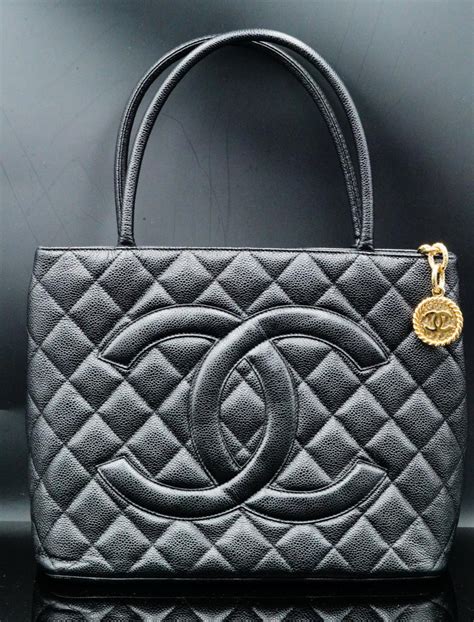 chanel caviar medallion tote black|Best 25+ Deals for Chanel Black Caviar Medallion Tote .